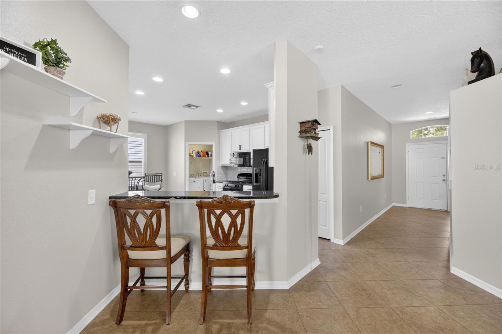 211 WESTCHESTER HILLS LN, VALRICO, FL, 33594