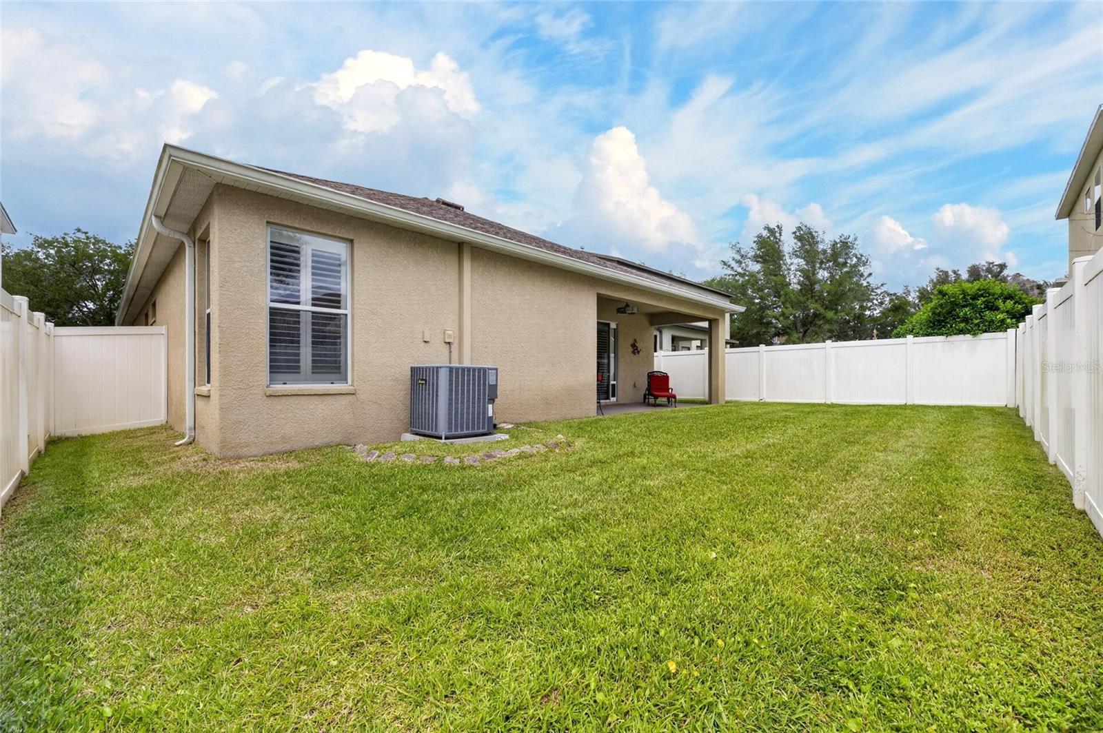 211 WESTCHESTER HILLS LN, VALRICO, FL, 33594