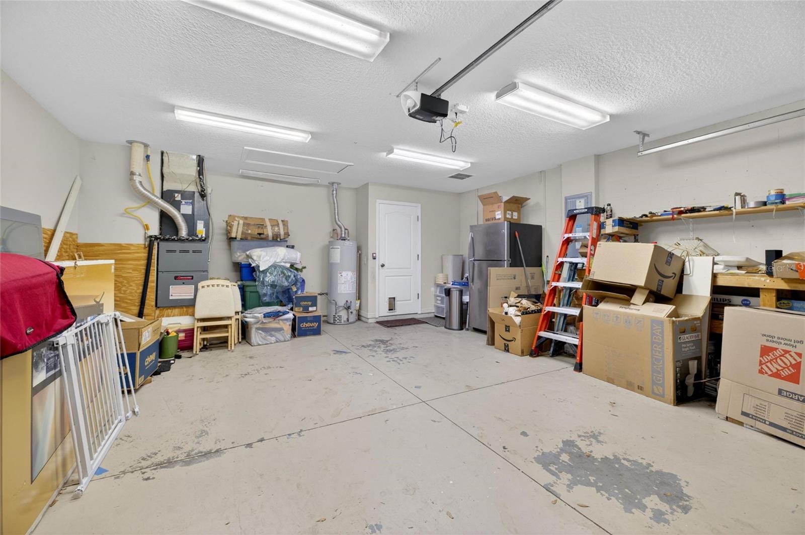 211 WESTCHESTER HILLS LN, VALRICO, FL, 33594