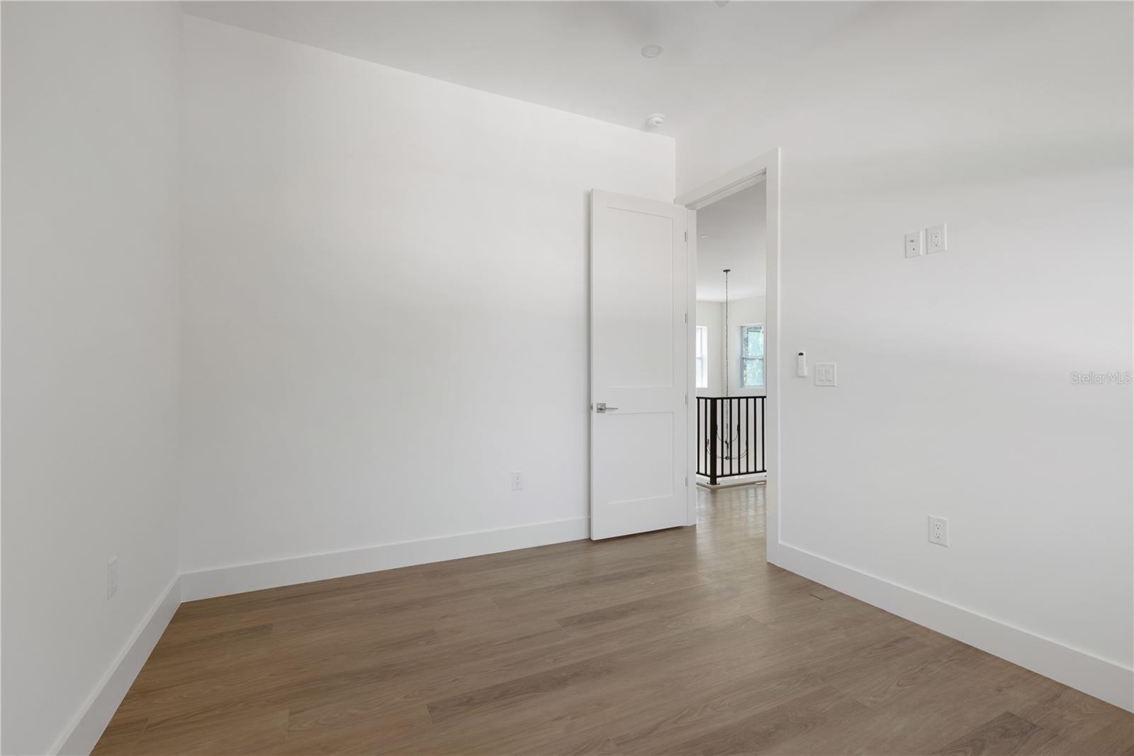 1517 ESCORT AVE, TAMPA, FL, 33610