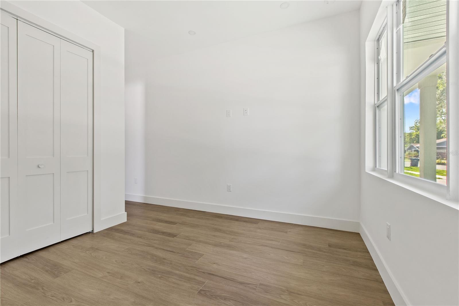 1517 ESCORT AVE, TAMPA, FL, 33610