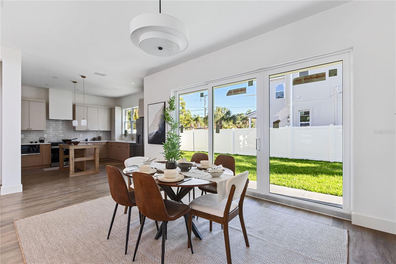 1517 ESCORT AVE, TAMPA, FL, 33610