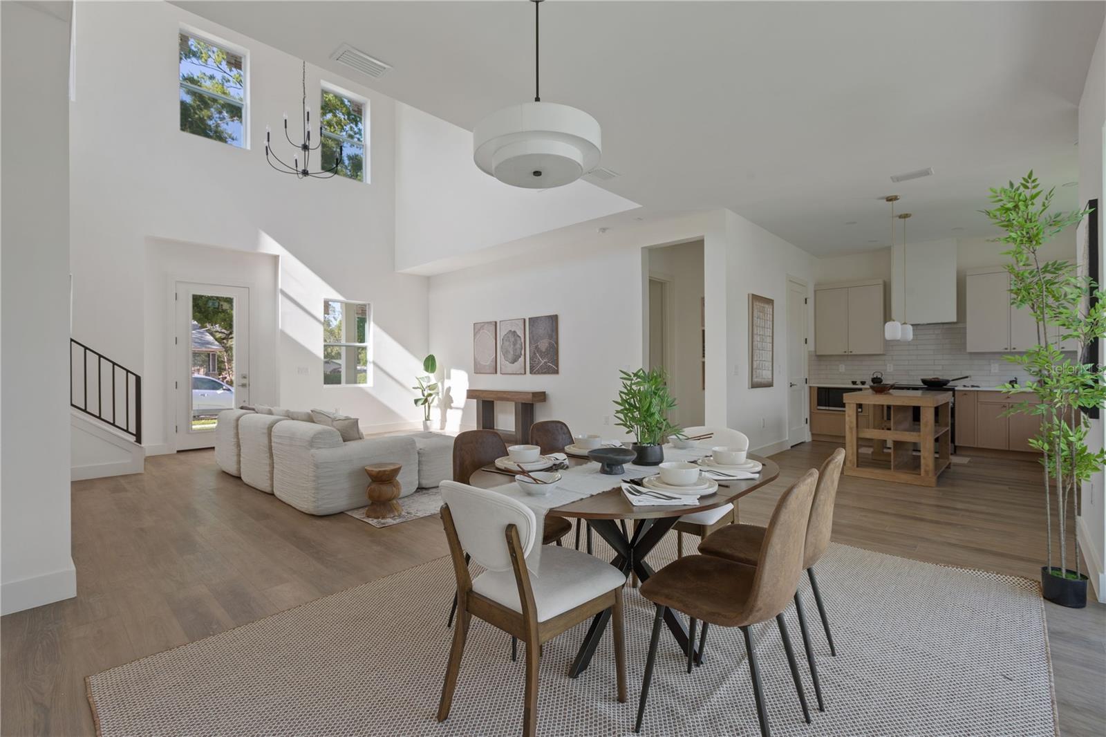 1517 ESCORT AVE, TAMPA, FL, 33610