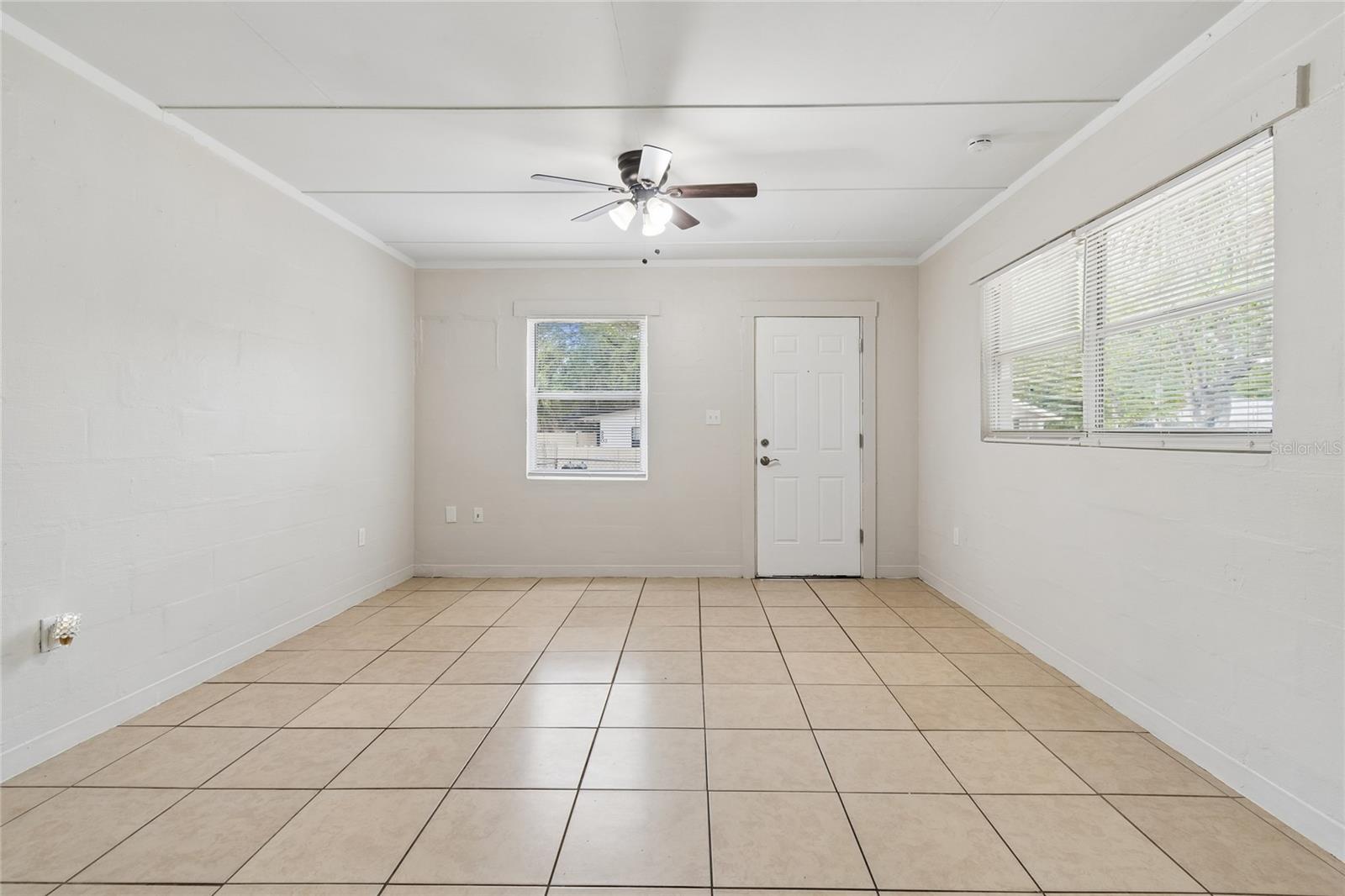 9801 N 11TH ST, TAMPA, FL, 33612