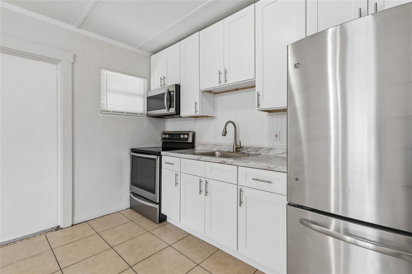 9801 N 11TH ST, TAMPA, FL, 33612