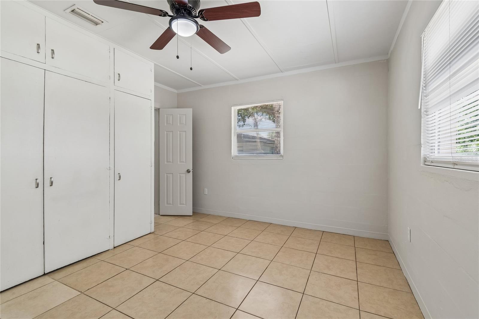 9801 N 11TH ST, TAMPA, FL, 33612