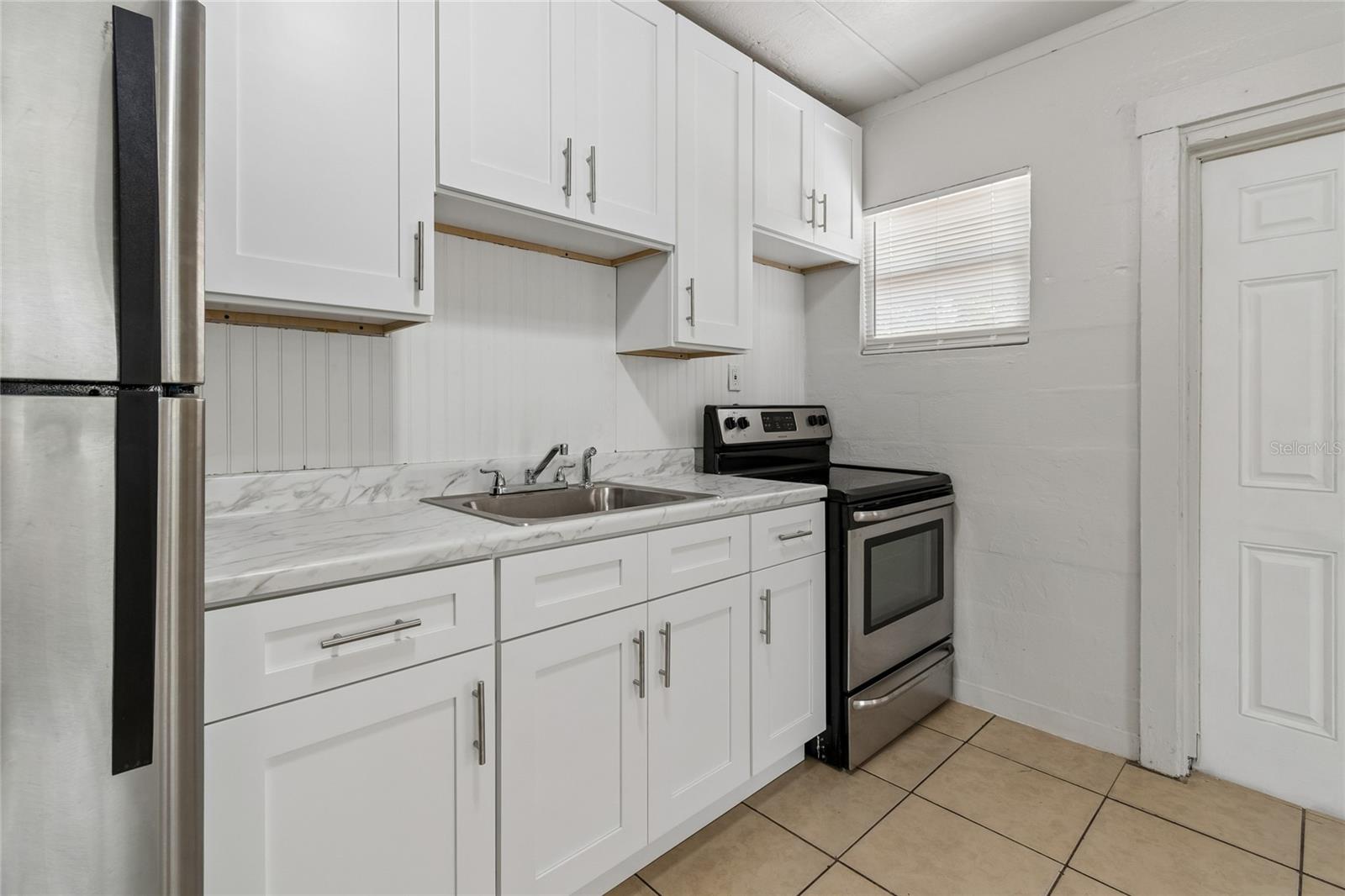 9801 N 11TH ST, TAMPA, FL, 33612