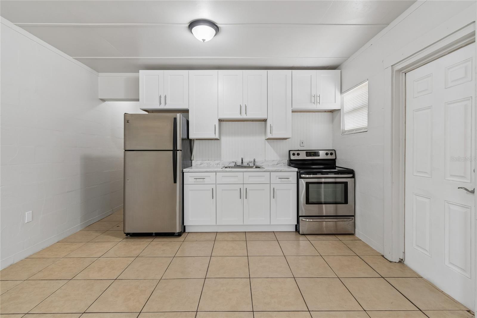 9801 N 11TH ST, TAMPA, FL, 33612