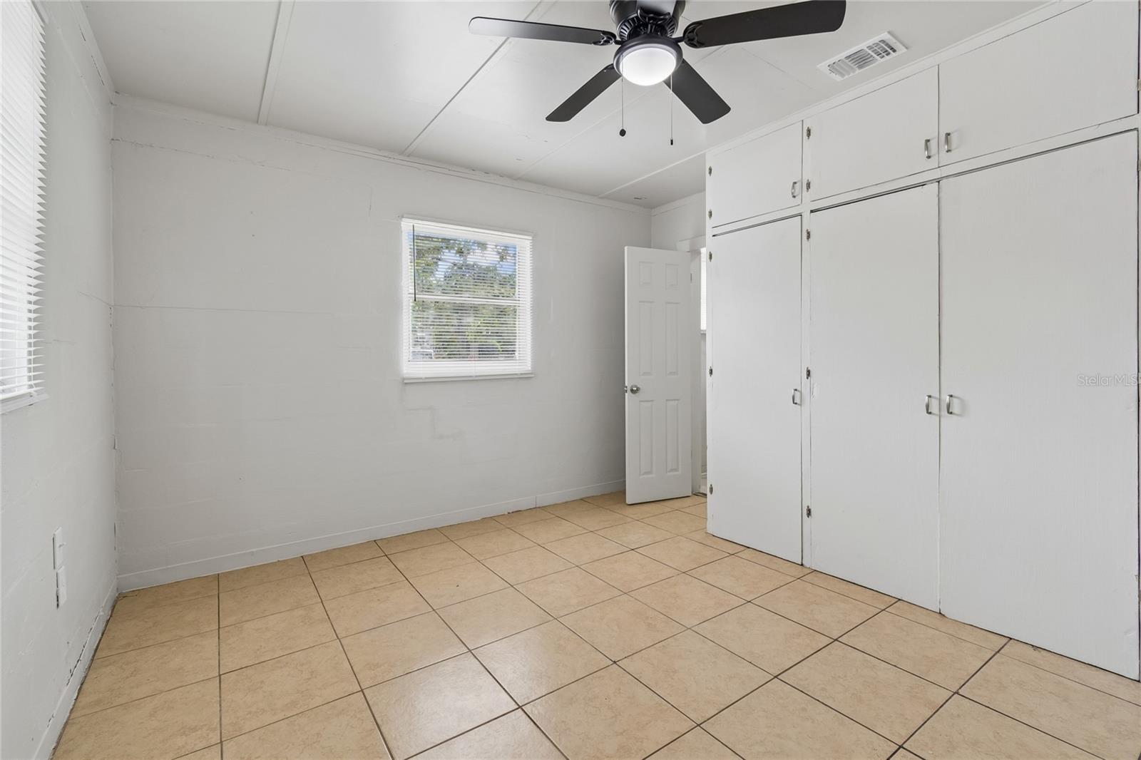 9801 N 11TH ST, TAMPA, FL, 33612