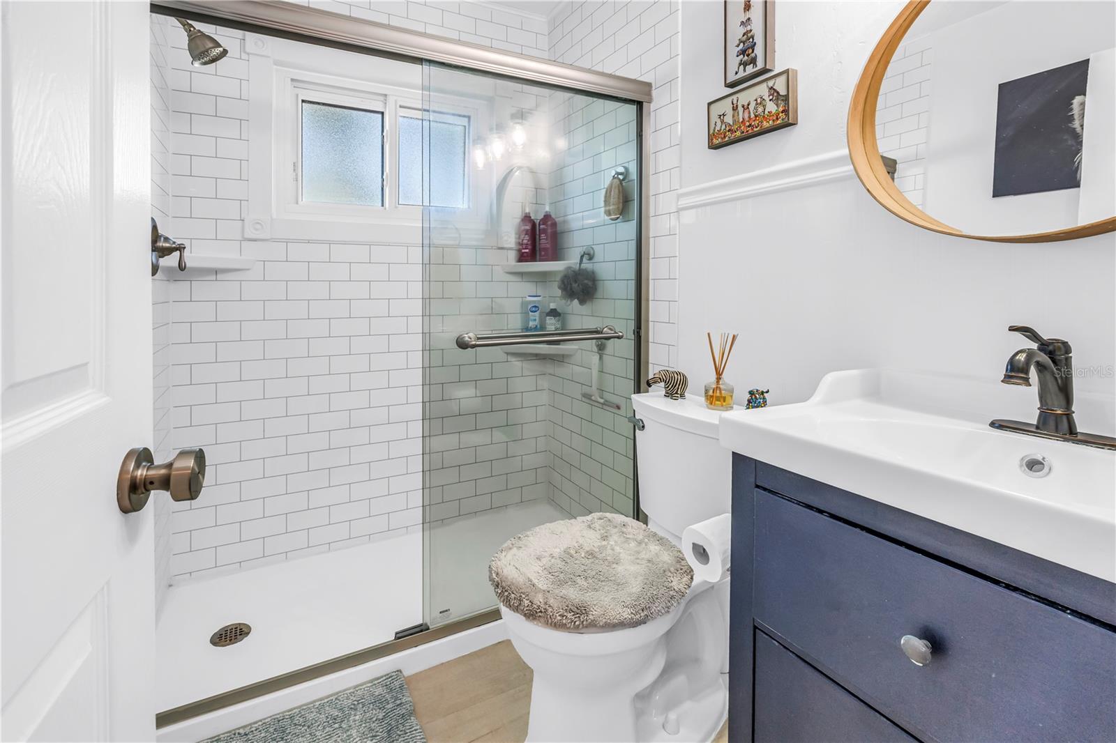 5698 24TH TER N, ST PETERSBURG, FL, 33710