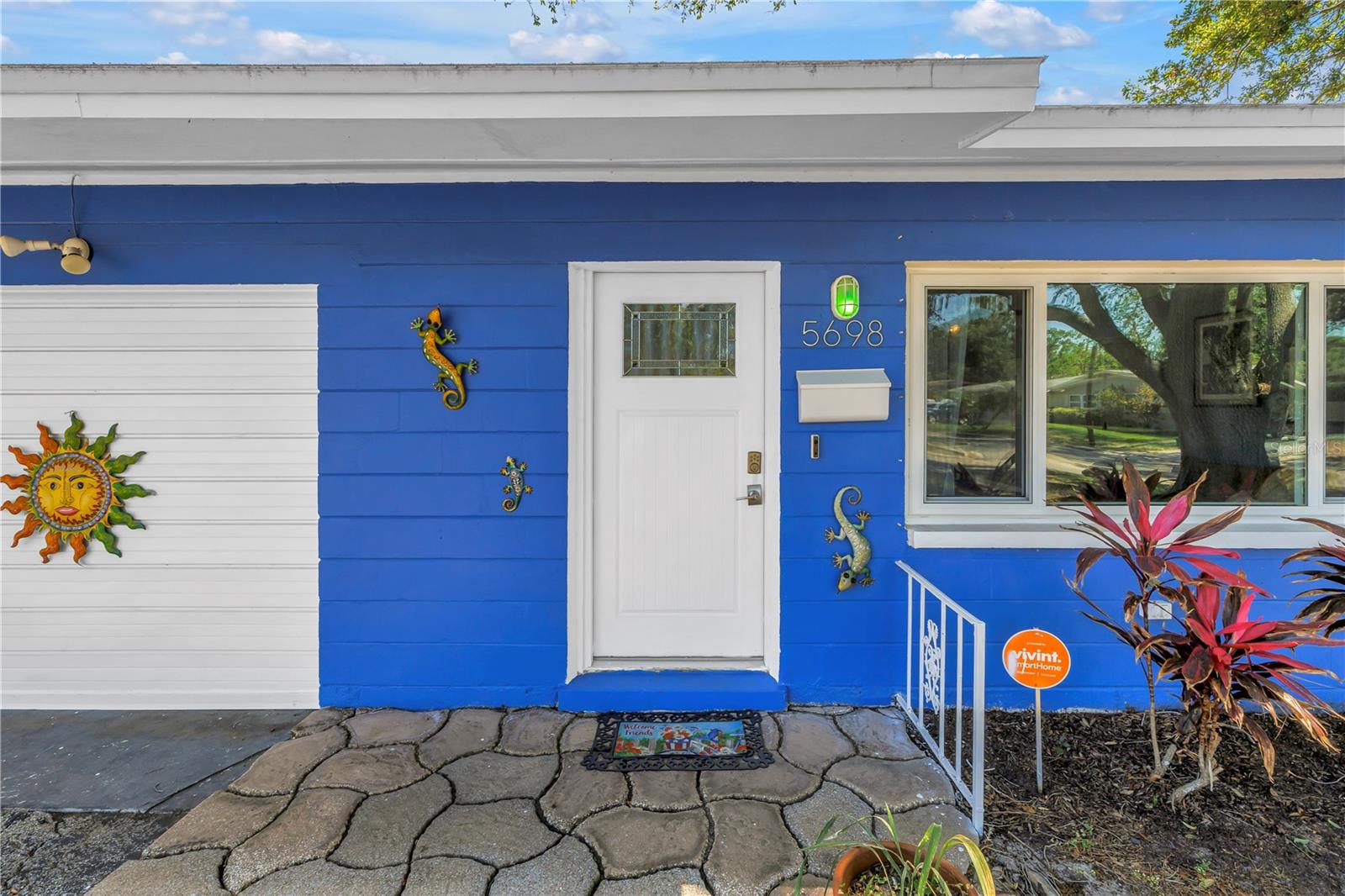 5698 24TH TER N, ST PETERSBURG, FL, 33710