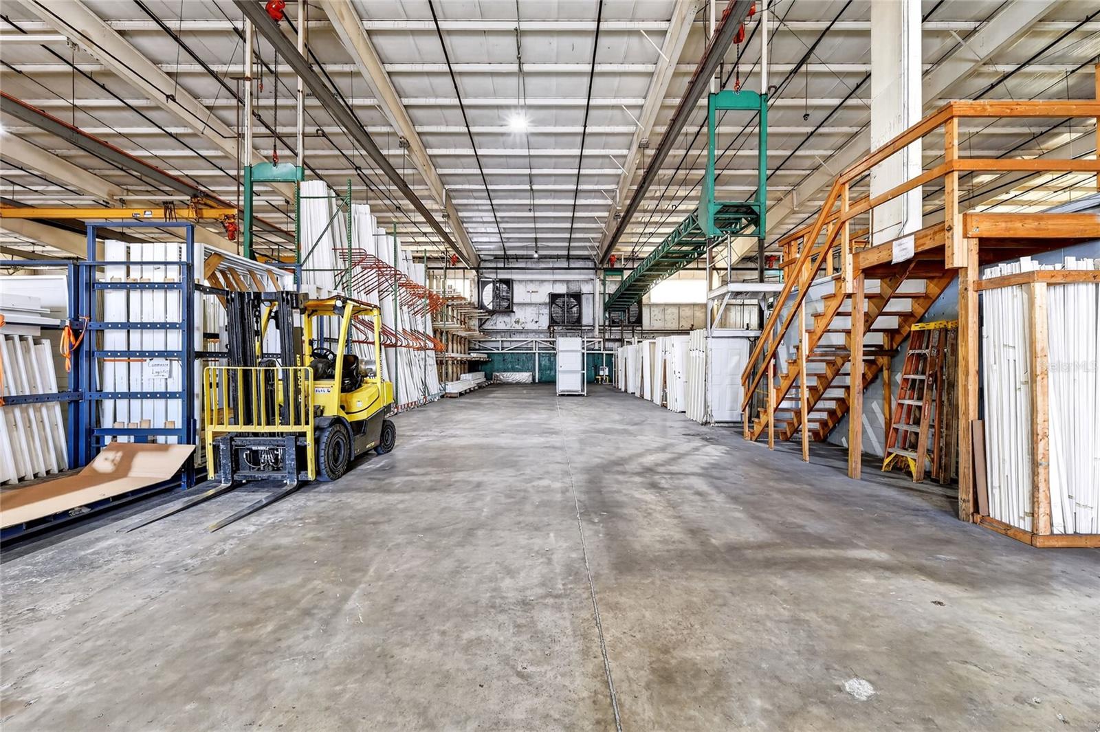 722 DUCK LAKE RD, LADY LAKE, FL, 32159