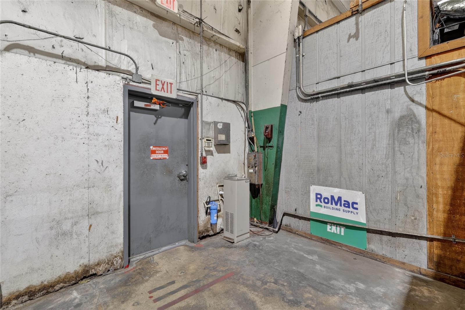 722 DUCK LAKE RD, LADY LAKE, FL, 32159