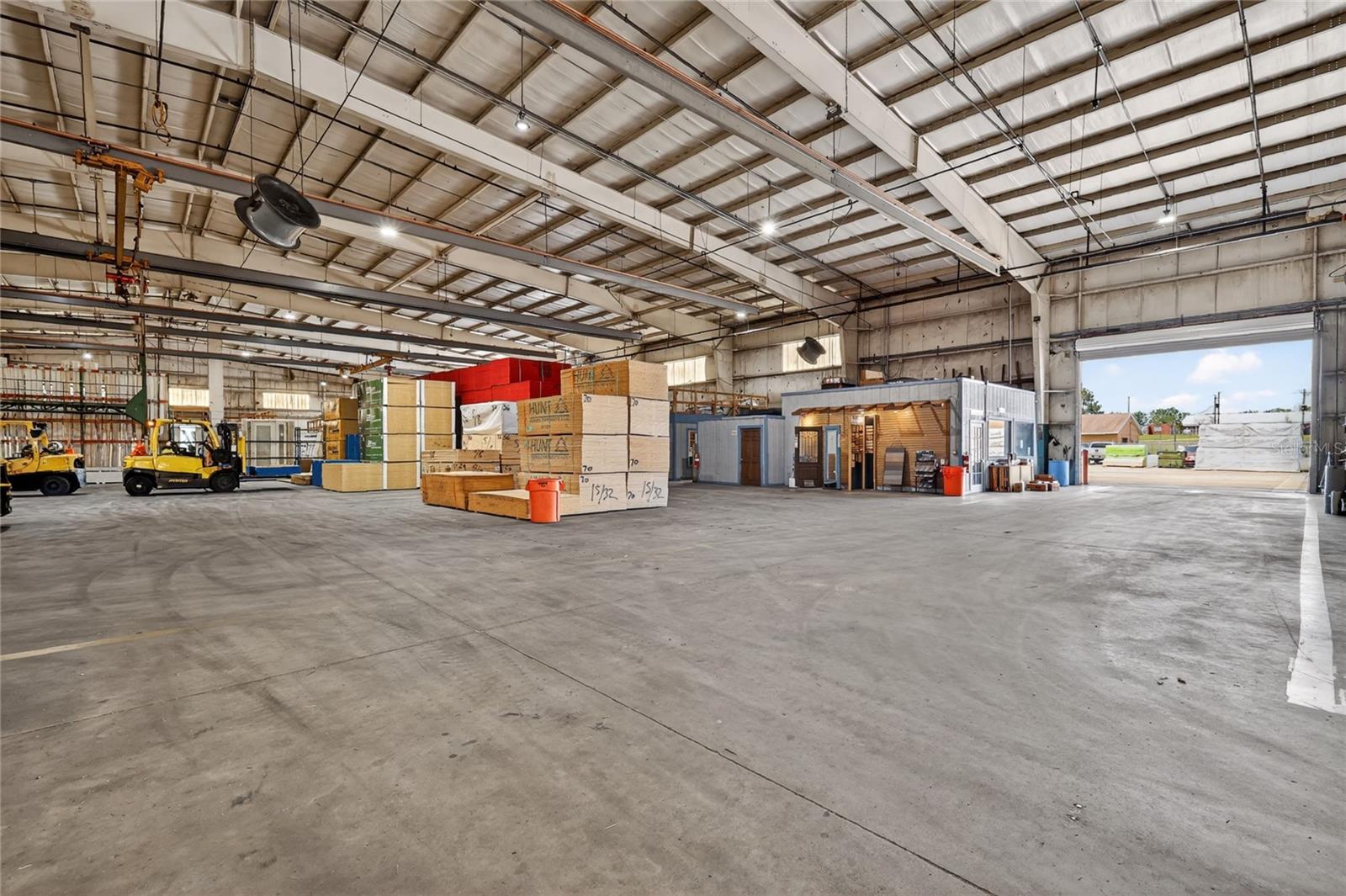 722 DUCK LAKE RD, LADY LAKE, FL, 32159