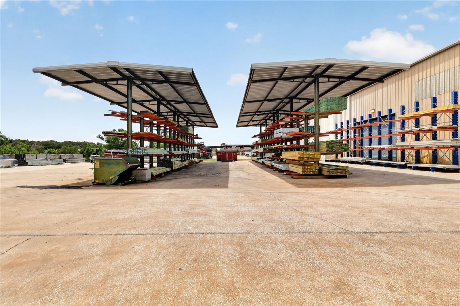 722 DUCK LAKE RD, LADY LAKE, FL, 32159