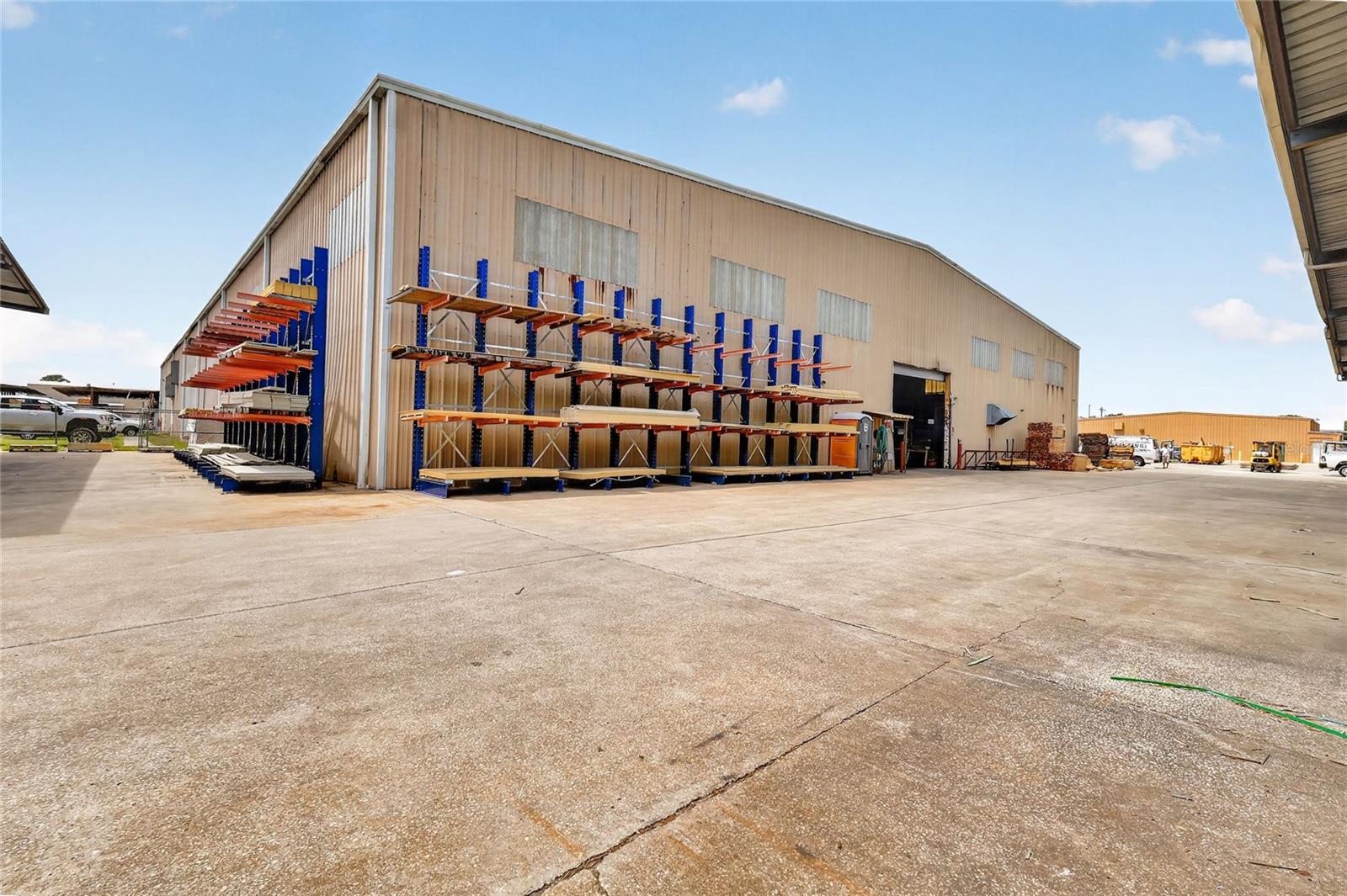 722 DUCK LAKE RD, LADY LAKE, FL, 32159