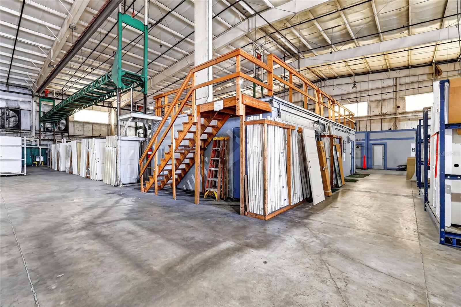 722 DUCK LAKE RD, LADY LAKE, FL, 32159