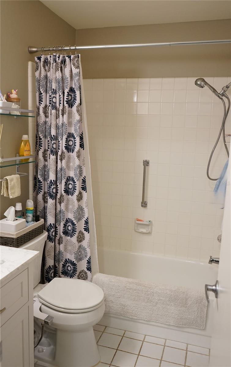 411 BLOOM CT #2A, SUN CITY CENTER, FL, 33573