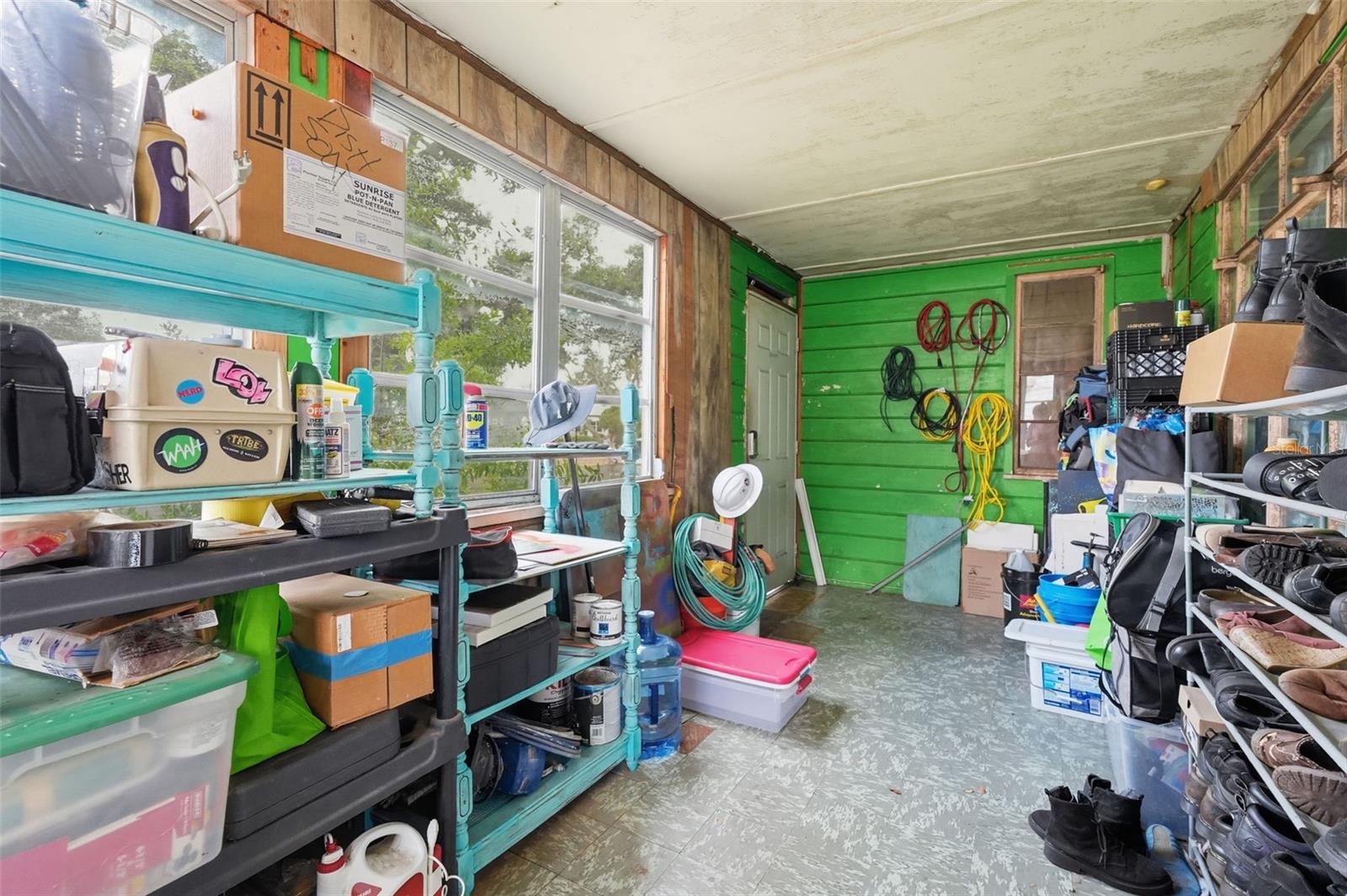 329 KINGSTON ST S, ST PETERSBURG, FL, 33711