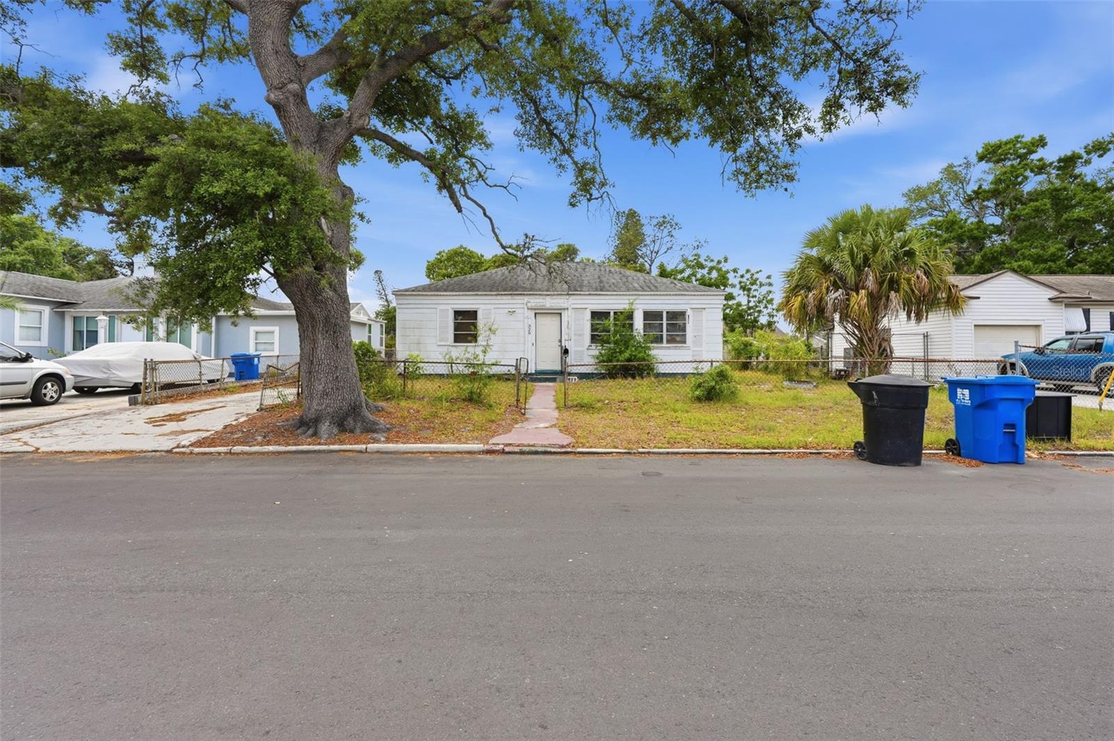 329 KINGSTON ST S, ST PETERSBURG, FL, 33711