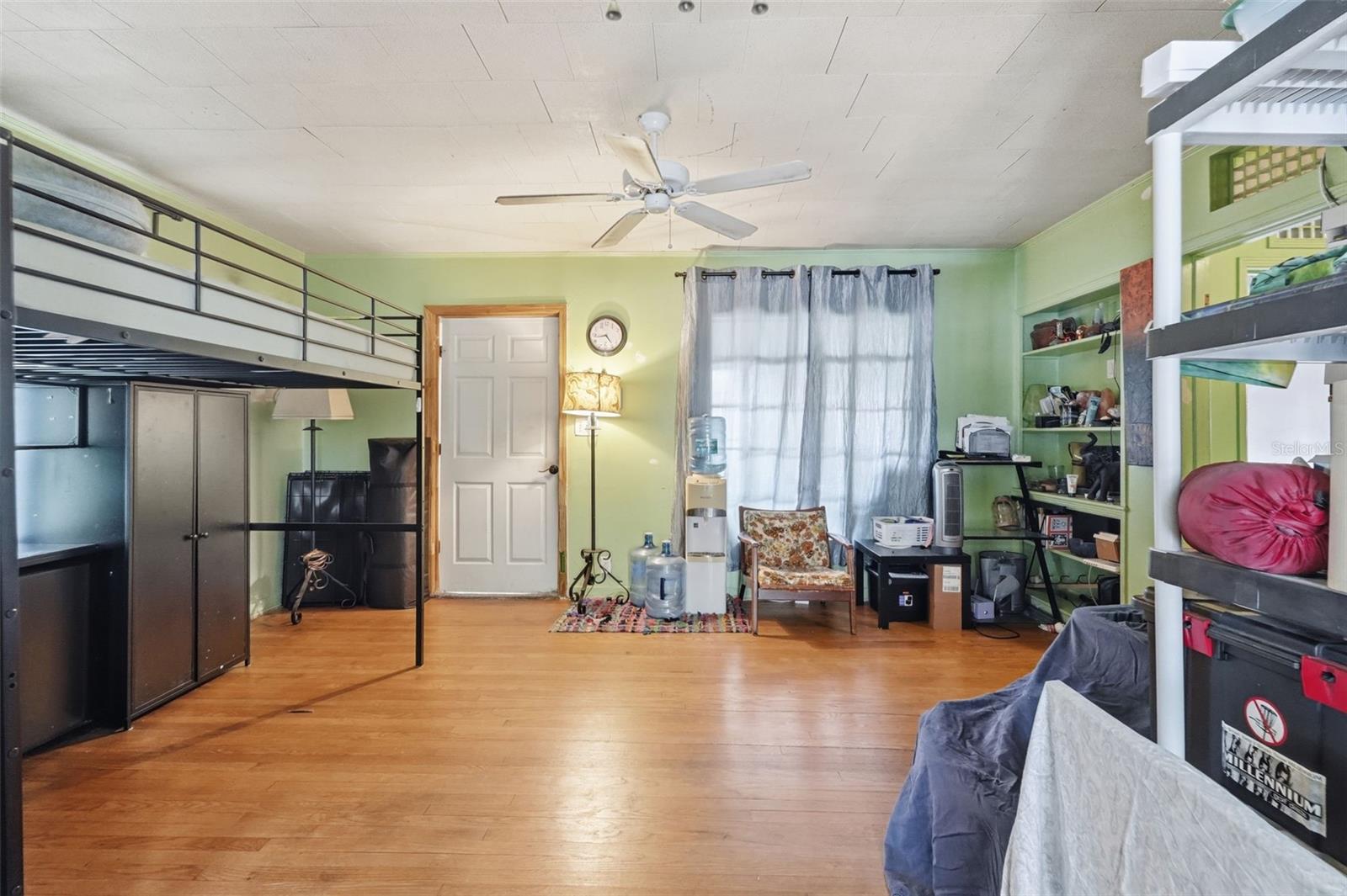 329 KINGSTON ST S, ST PETERSBURG, FL, 33711