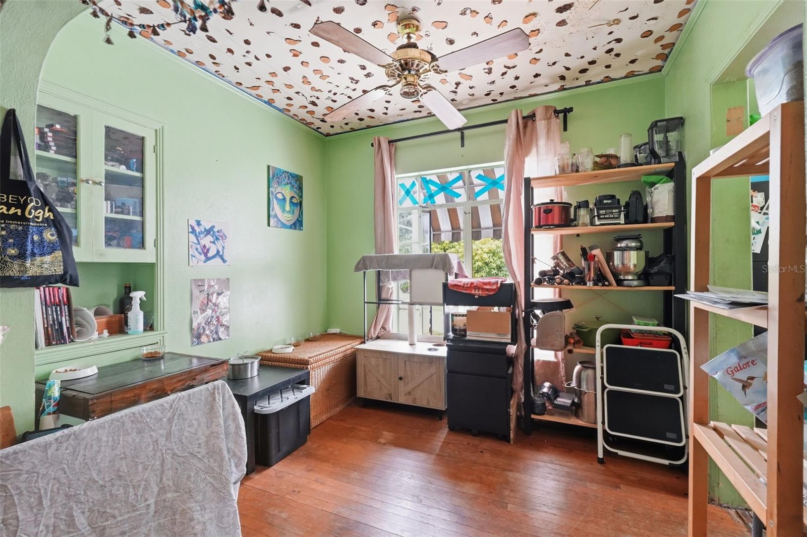 329 KINGSTON ST S, ST PETERSBURG, FL, 33711