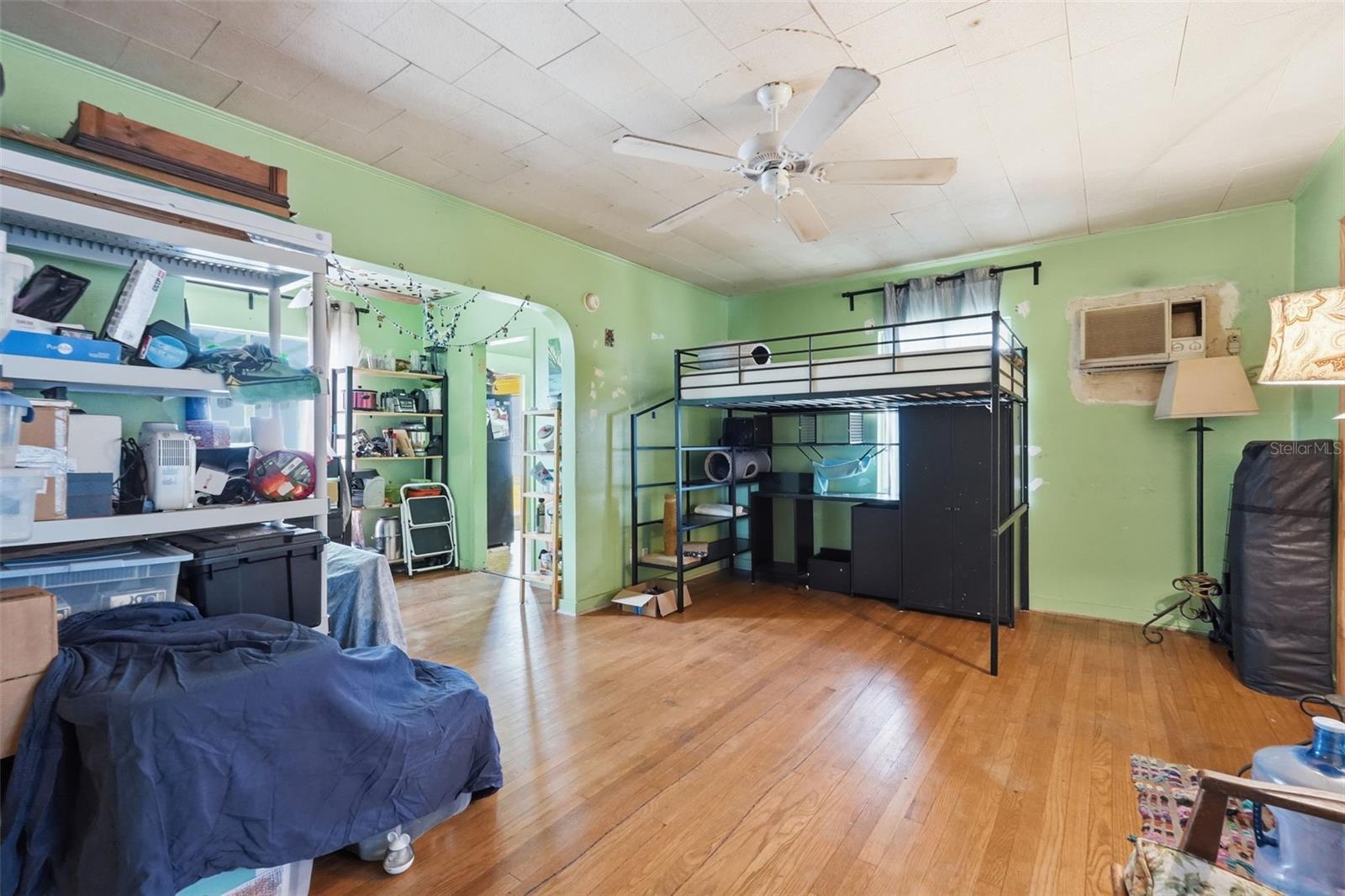 329 KINGSTON ST S, ST PETERSBURG, FL, 33711