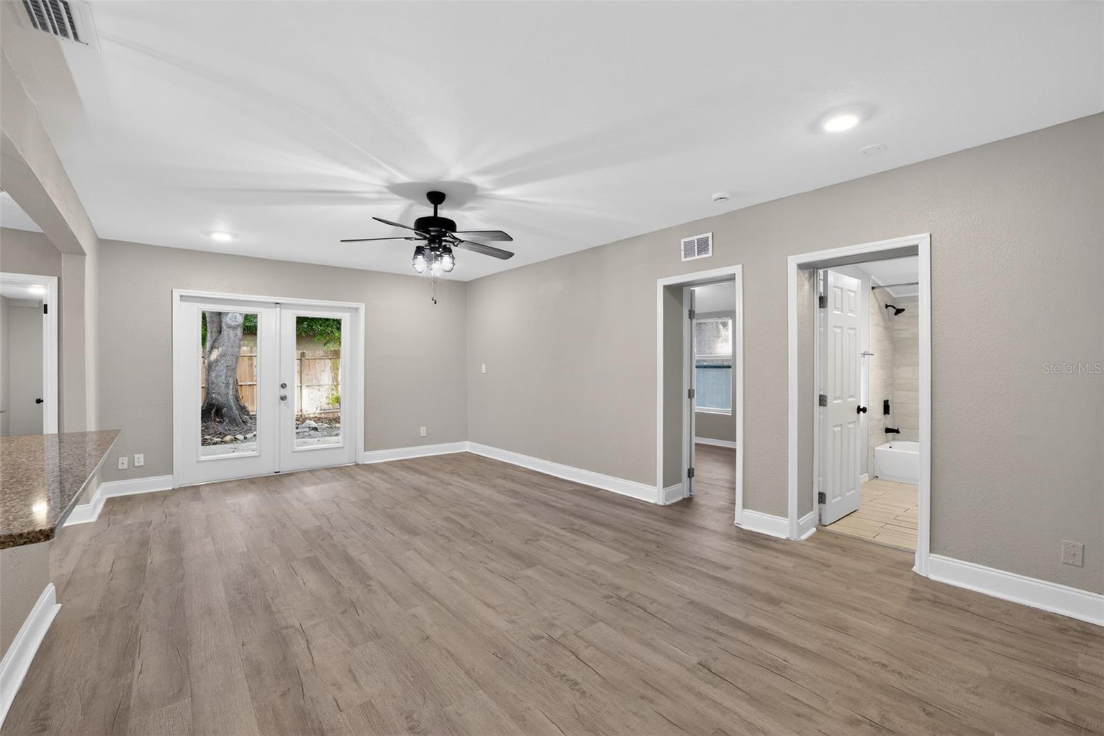 1081 55TH TER S, ST PETERSBURG, FL, 33705