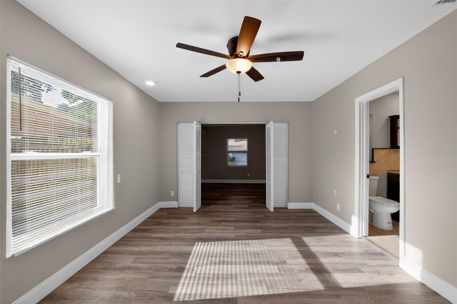 1081 55TH TER S, ST PETERSBURG, FL, 33705