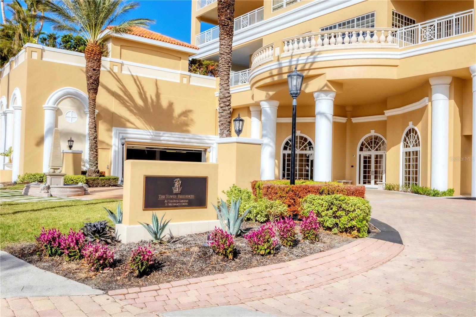 35 WATERGATE DR #1203, SARASOTA, FL, 34236