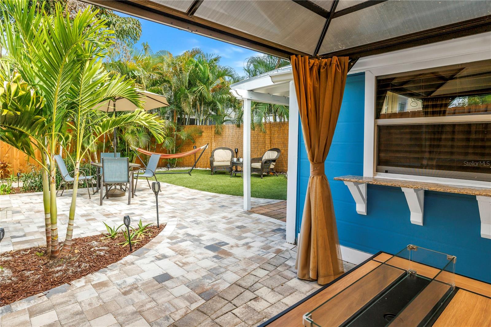 748 11TH AVE N, ST PETERSBURG, FL, 33701