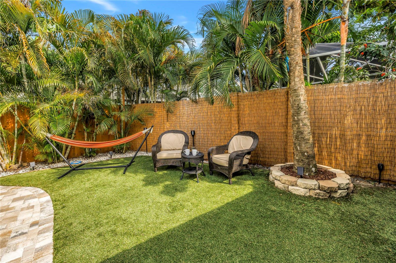 748 11TH AVE N, ST PETERSBURG, FL, 33701