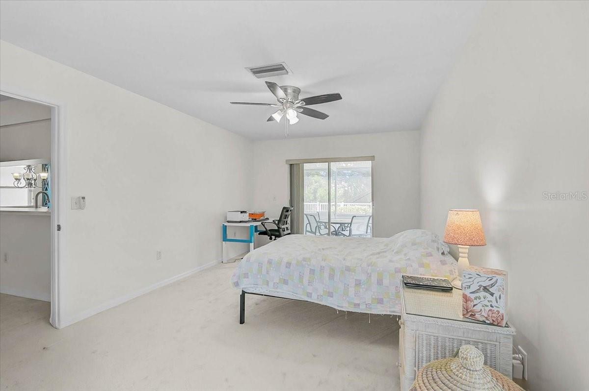 5633 COLONY LAKE LN, SARASOTA, FL, 34233