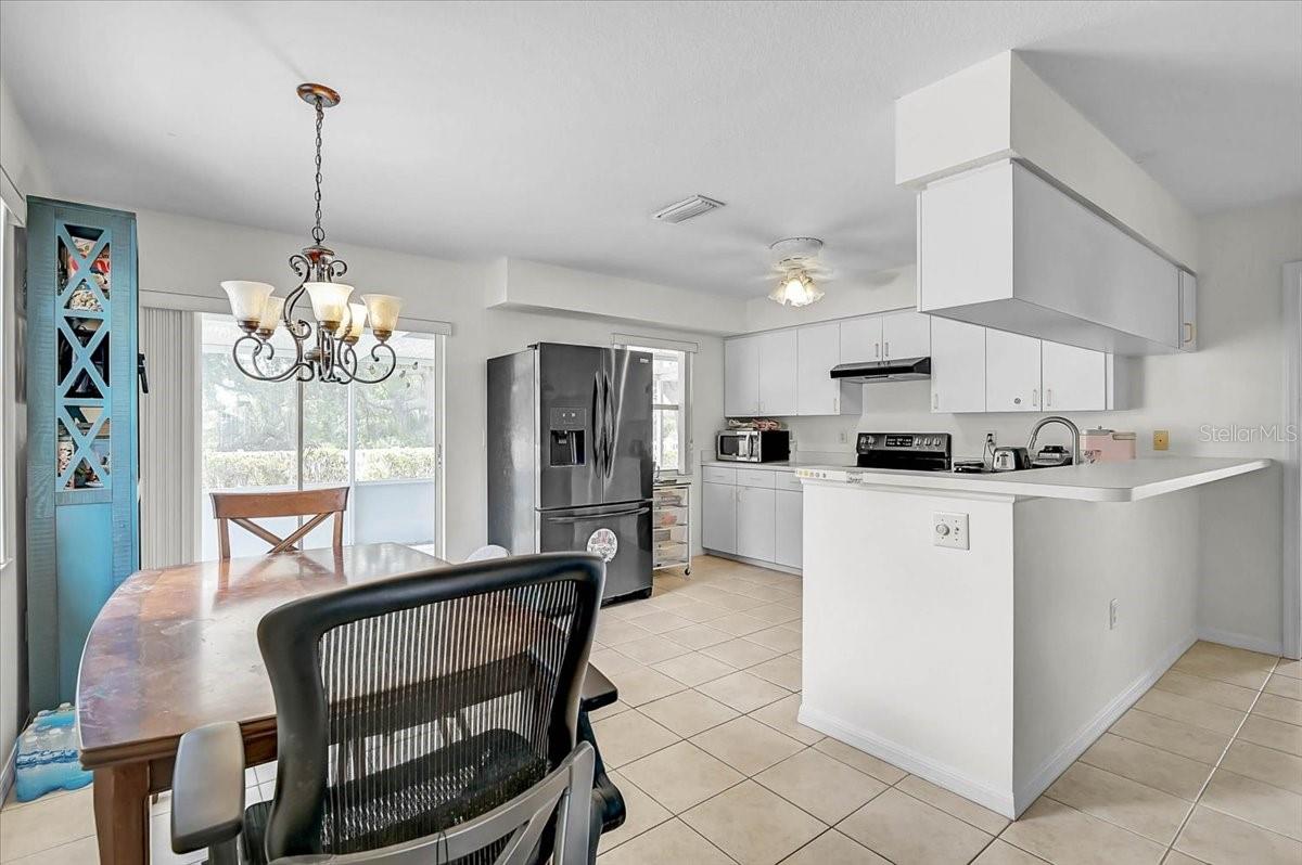 5633 COLONY LAKE LN, SARASOTA, FL, 34233