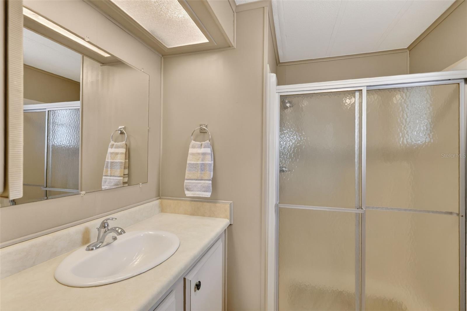 720 BENGAL AVE, TAVARES, FL, 32778