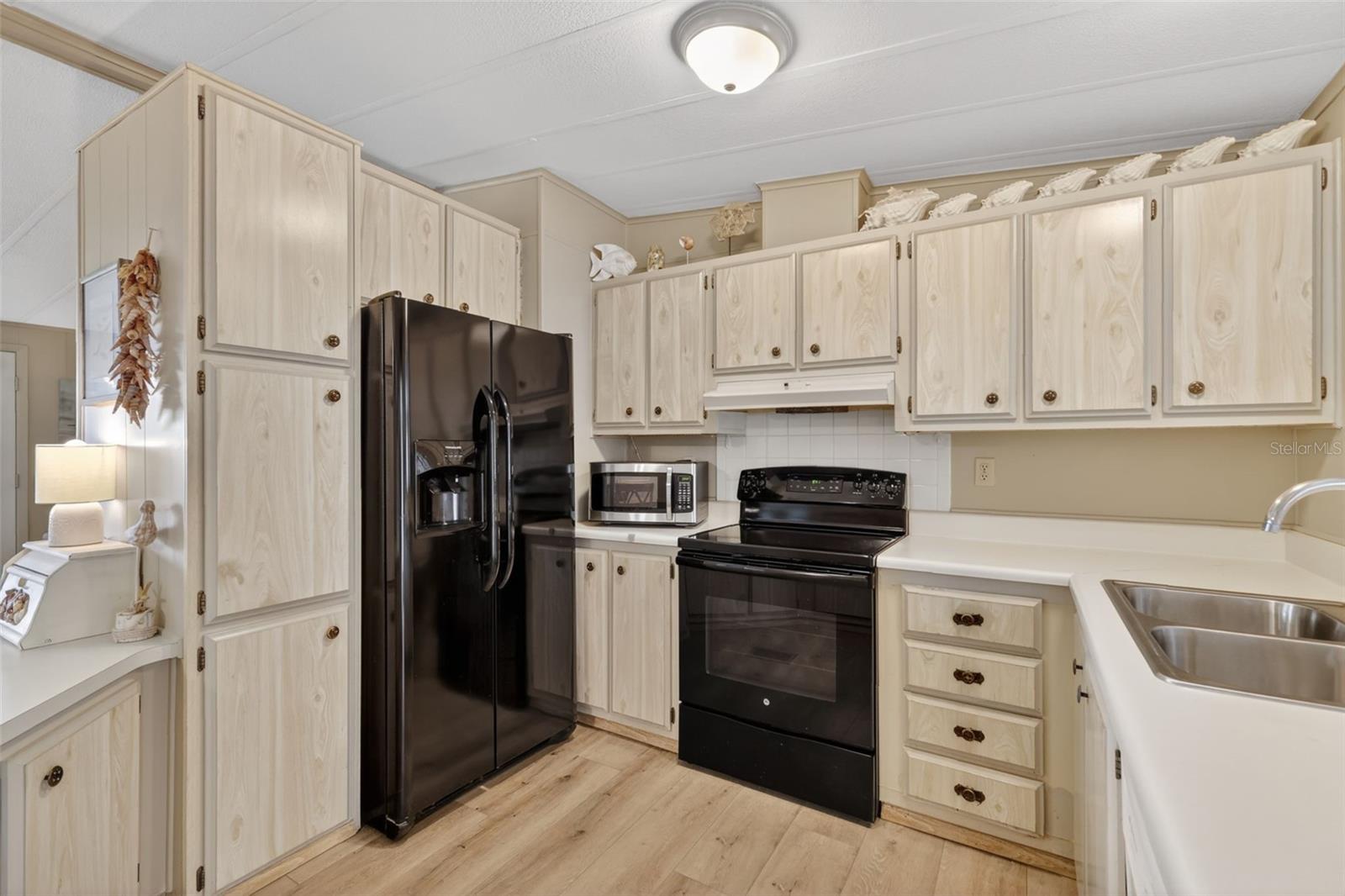 720 BENGAL AVE, TAVARES, FL, 32778