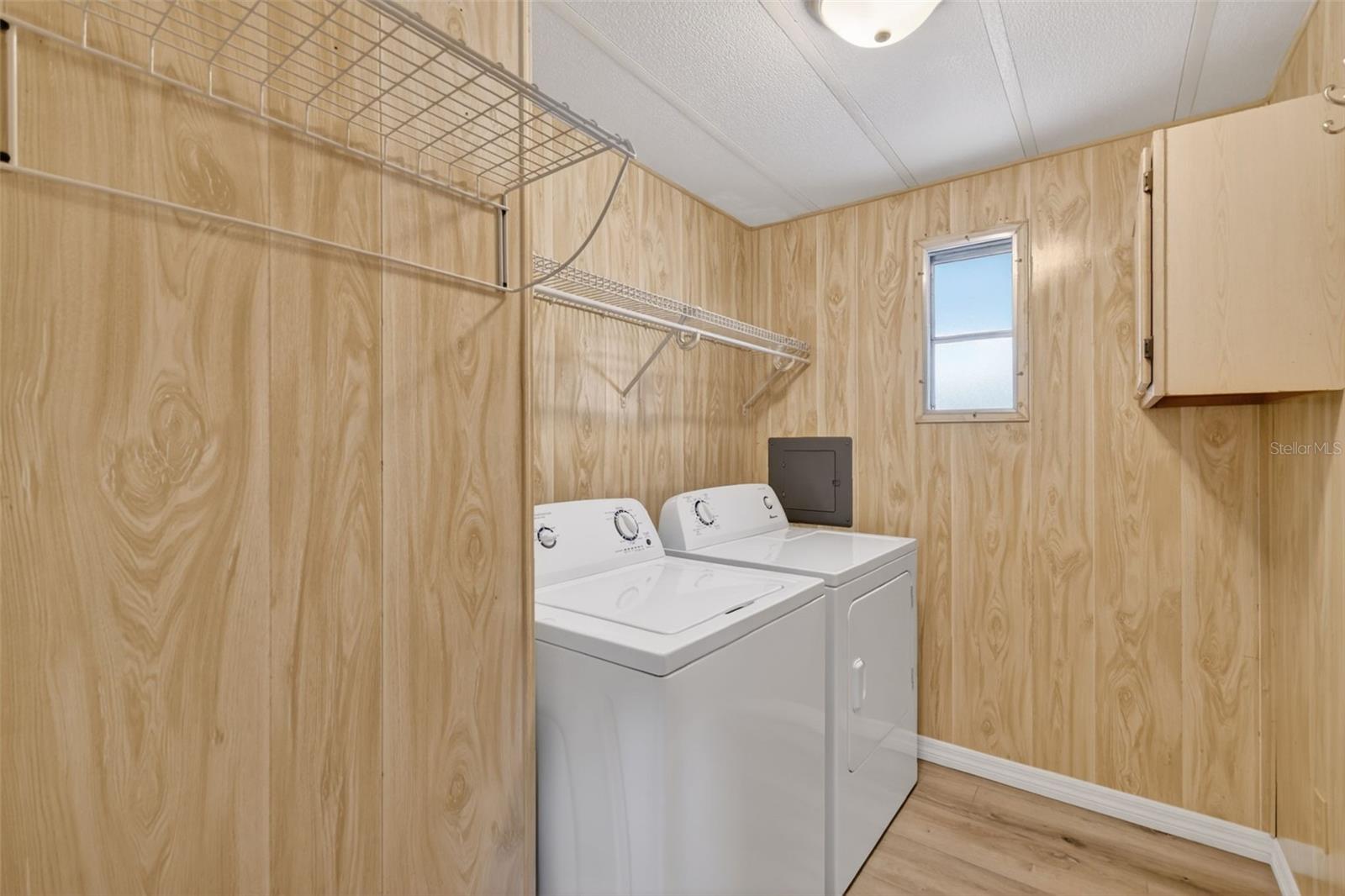 720 BENGAL AVE, TAVARES, FL, 32778