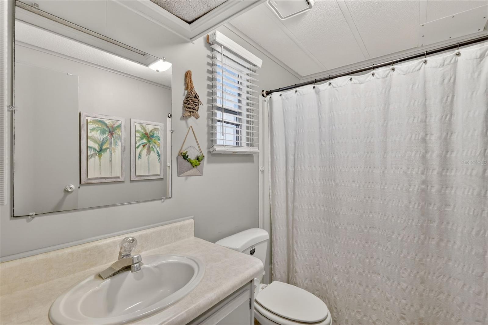 720 BENGAL AVE, TAVARES, FL, 32778