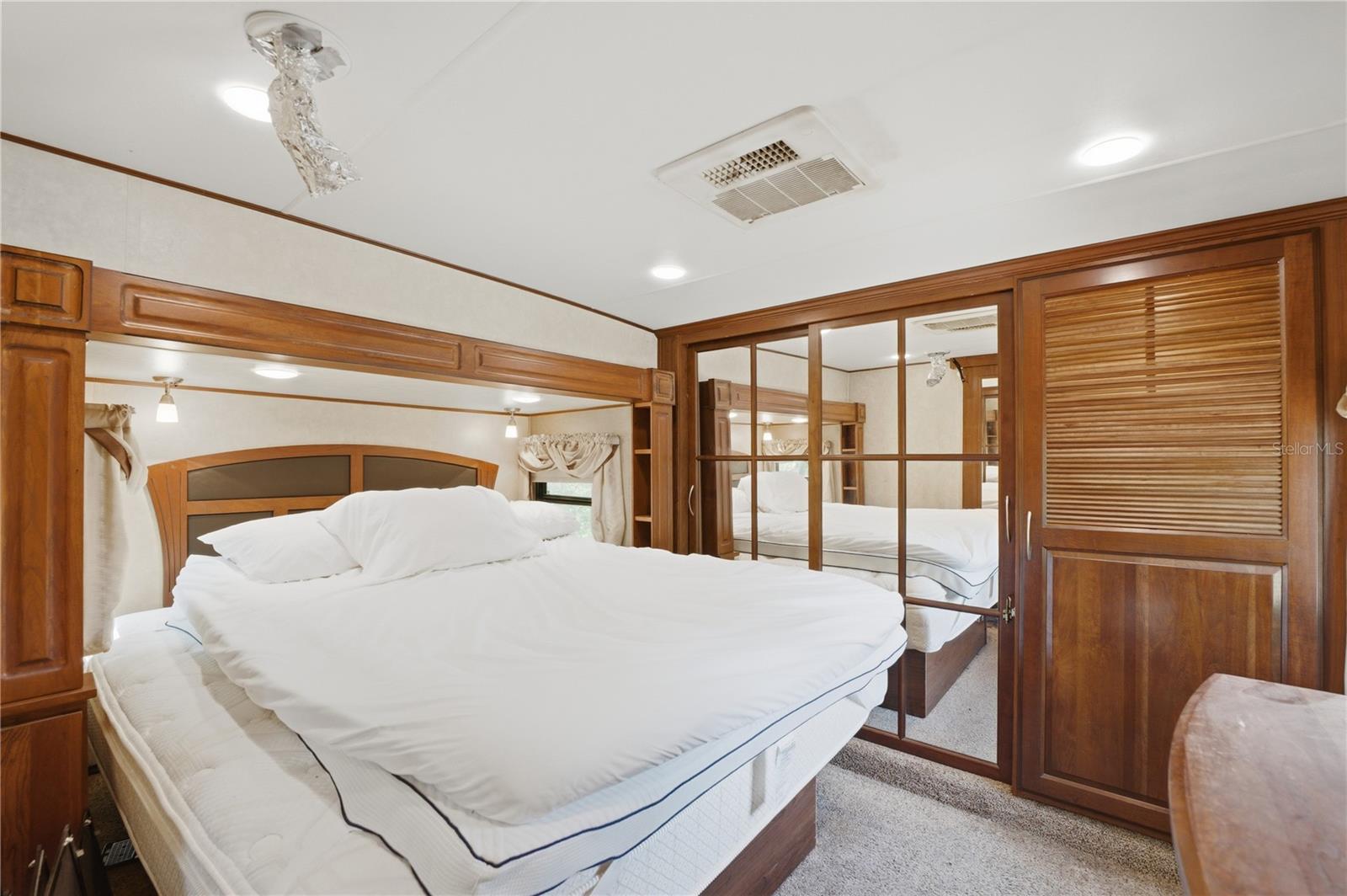 3105 WALK IN WATER RD, LAKE WALES, FL, 33898