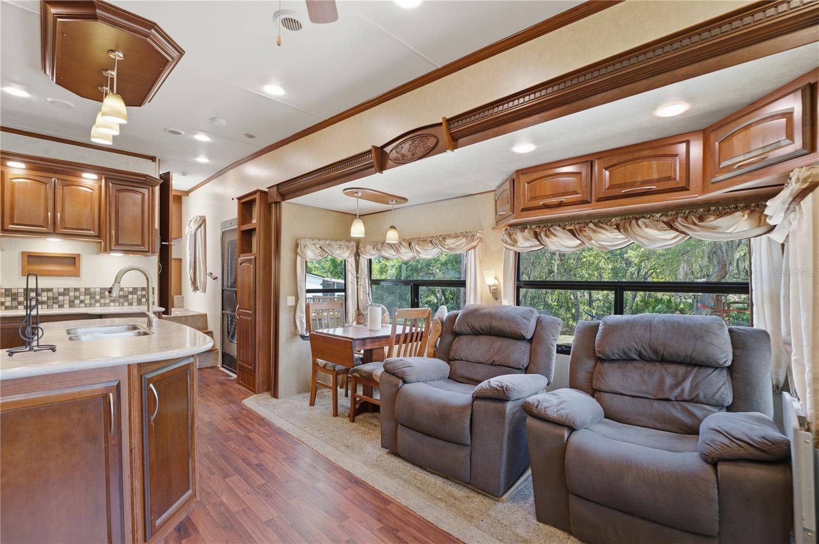 3105 WALK IN WATER RD, LAKE WALES, FL, 33898