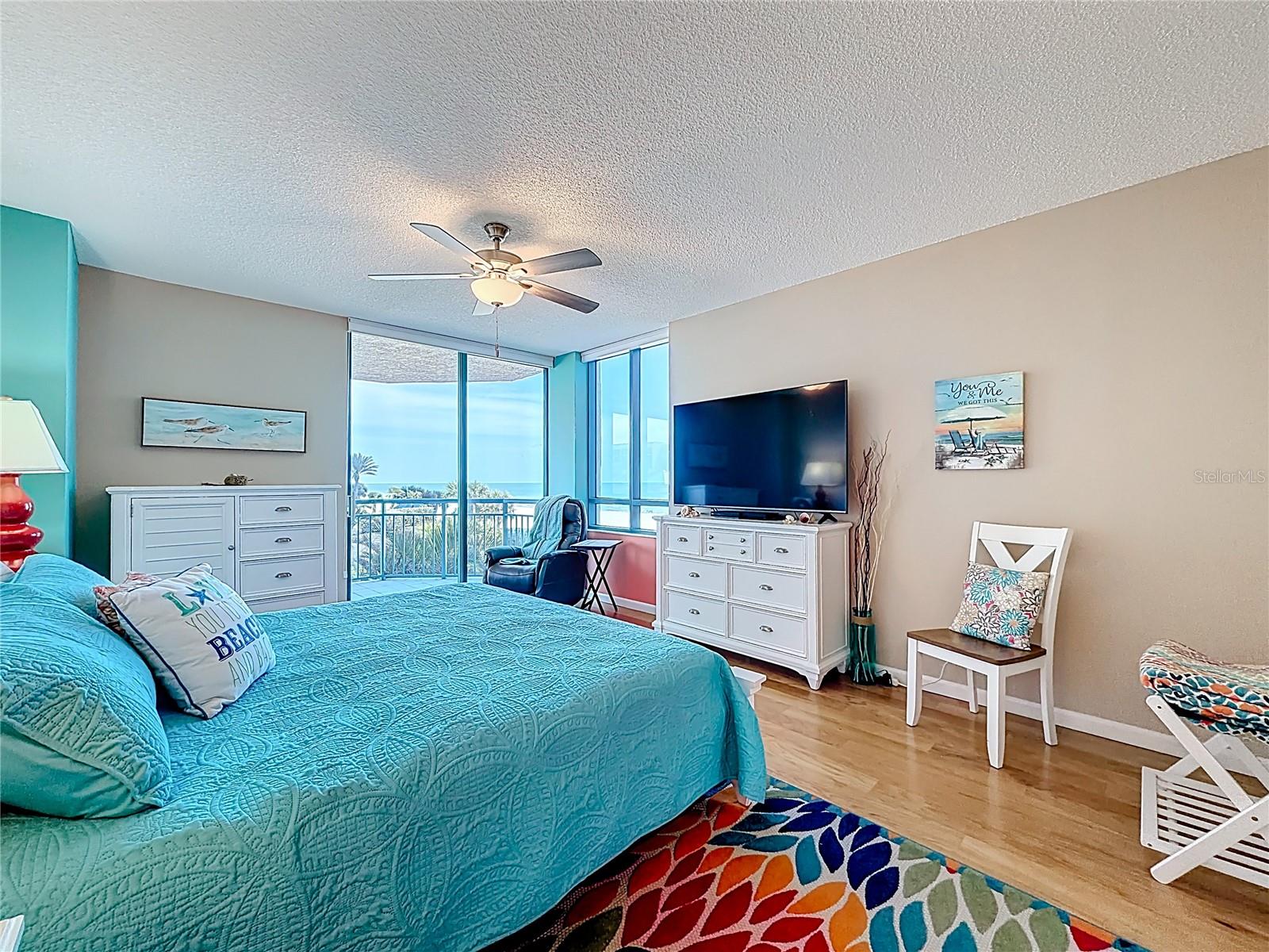 1540 GULF BLVD #304, CLEARWATER BEACH, FL, 33767