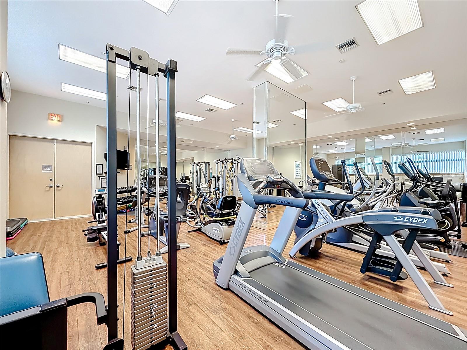 1540 GULF BLVD #304, CLEARWATER BEACH, FL, 33767