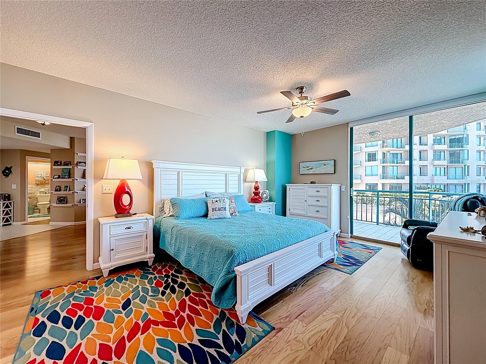1540 GULF BLVD #304, CLEARWATER BEACH, FL, 33767