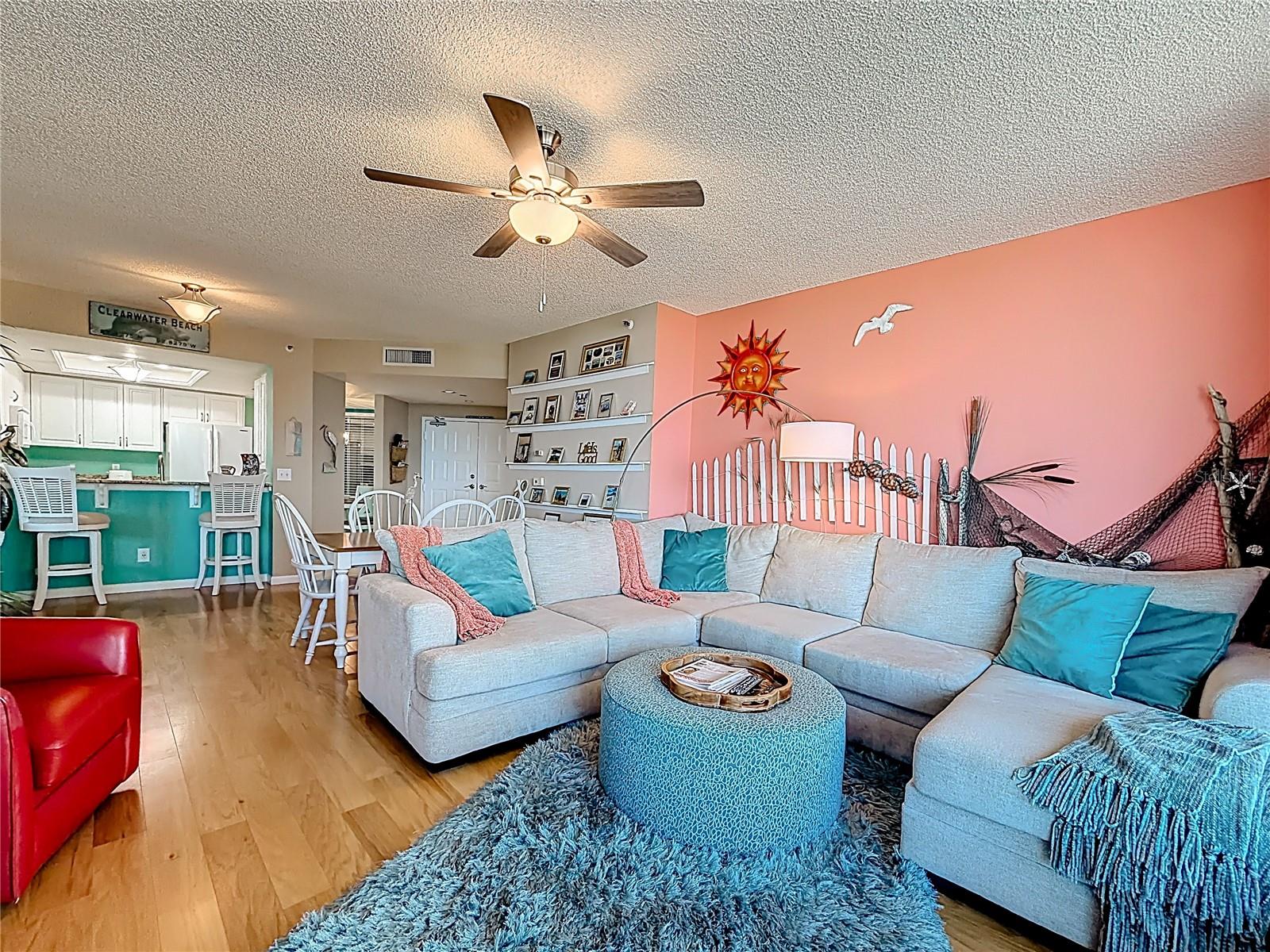 1540 GULF BLVD #304, CLEARWATER BEACH, FL, 33767