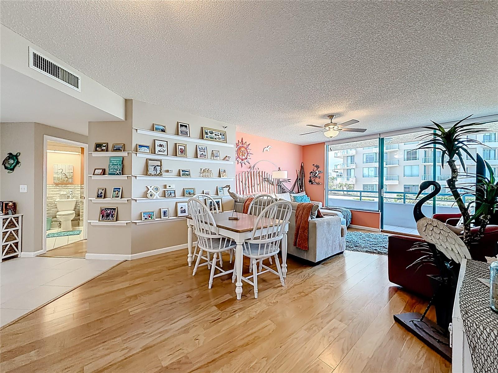 1540 GULF BLVD #304, CLEARWATER BEACH, FL, 33767