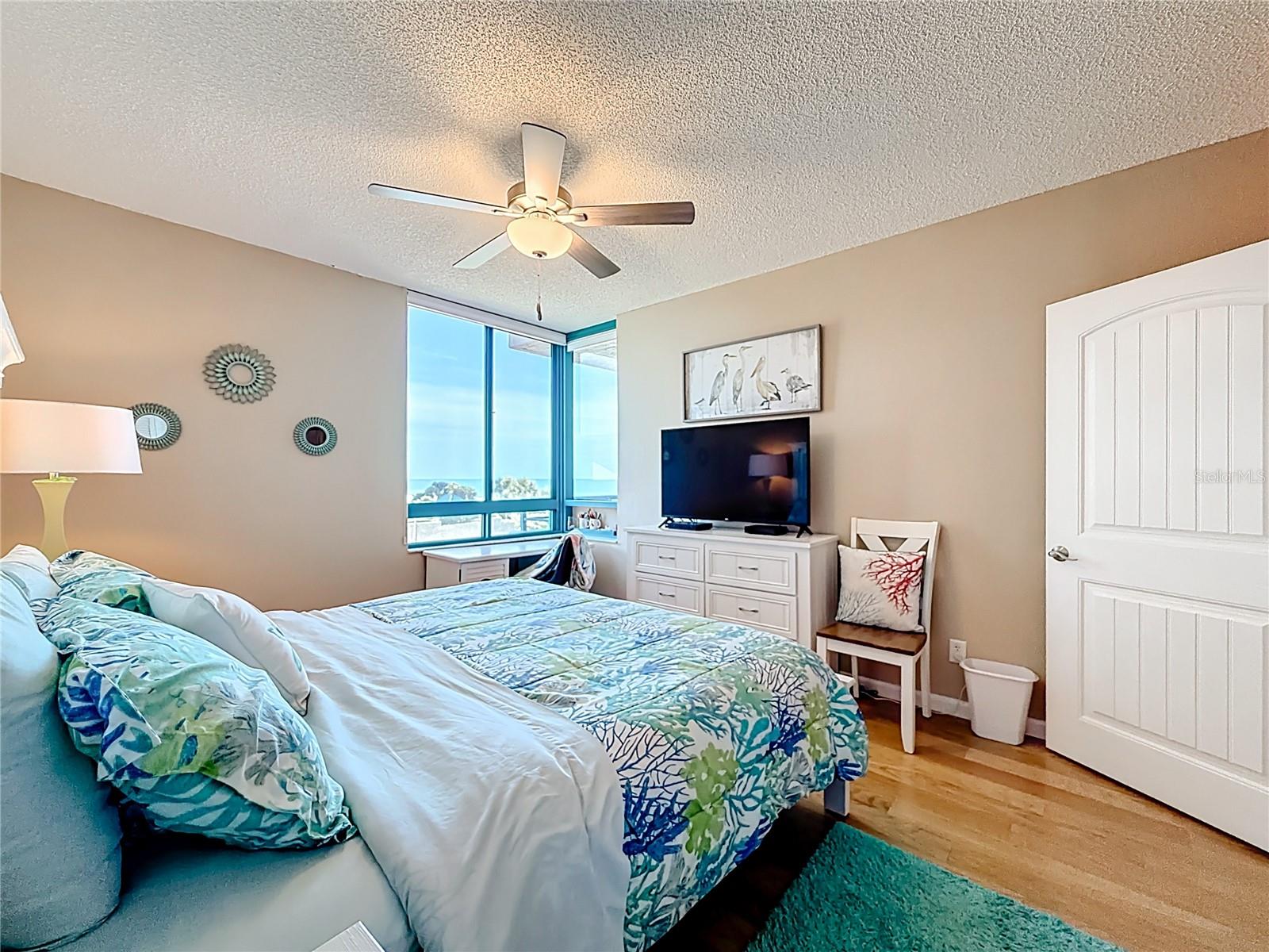1540 GULF BLVD #304, CLEARWATER BEACH, FL, 33767