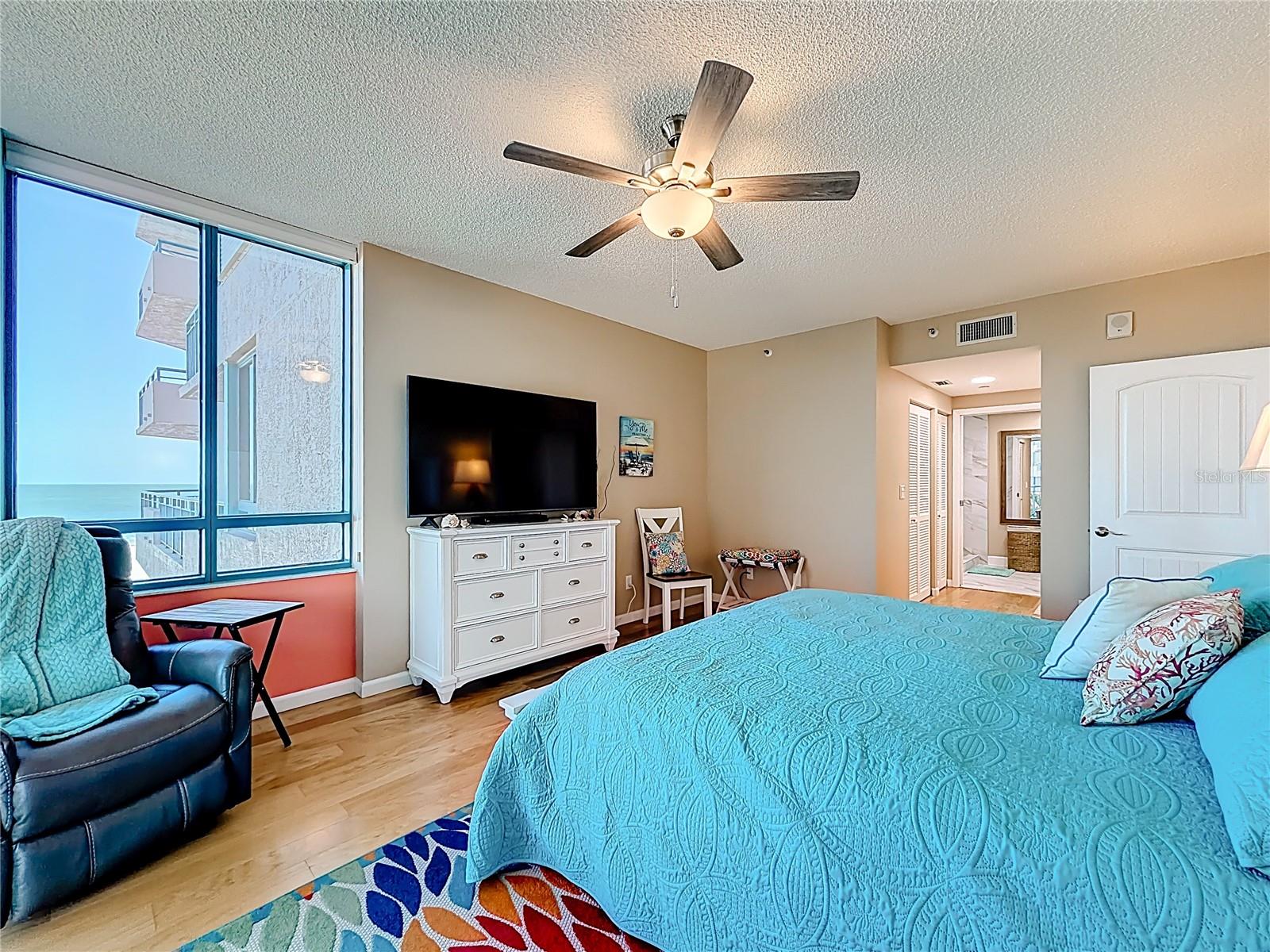 1540 GULF BLVD #304, CLEARWATER BEACH, FL, 33767