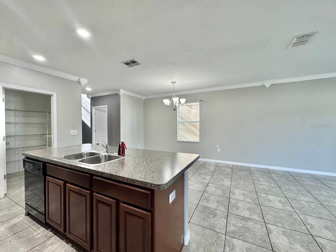 6533 TRENT CREEK DR, SUN CITY CENTER, FL, 33573