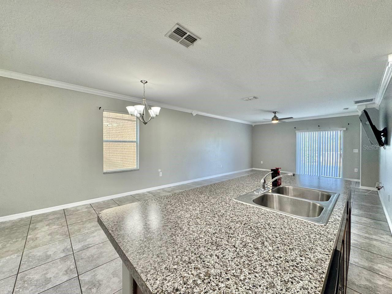 6533 TRENT CREEK DR, SUN CITY CENTER, FL, 33573