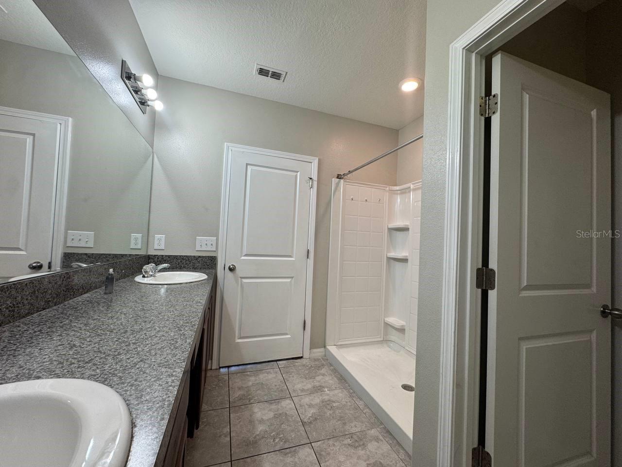 6533 TRENT CREEK DR, SUN CITY CENTER, FL, 33573